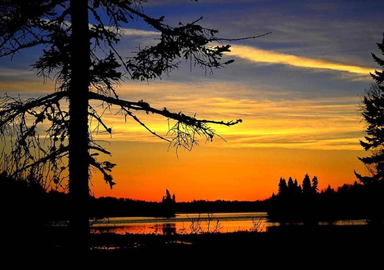 Stuga Saelen Klaeppen 5 Baeddar Uthyres Veckovis Soendag - Soendag Buitenkant foto